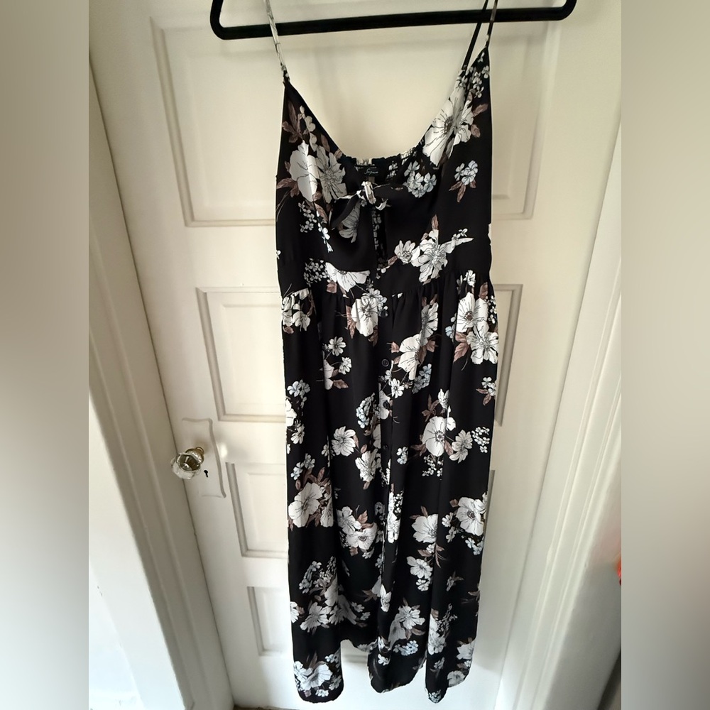 Floral Black and White Midi Dress